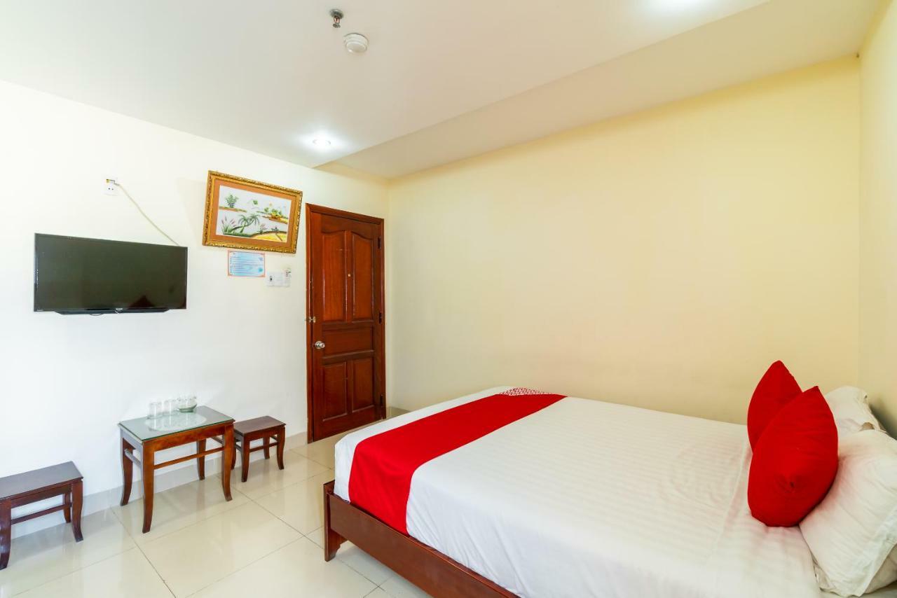 Oyo 375 Hoa Binh Hotel Da Nang Exterior photo