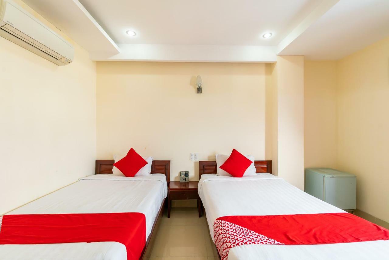 Oyo 375 Hoa Binh Hotel Da Nang Exterior photo